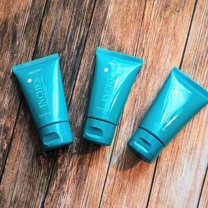 MCJW Madam CJ Walker Reconstructing Moisturizing Protein Treatment For Hair